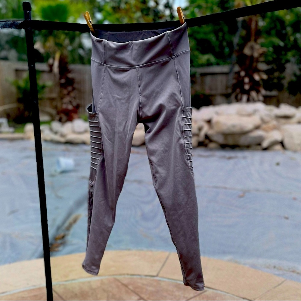 Grey mesh workout Capri leggings.